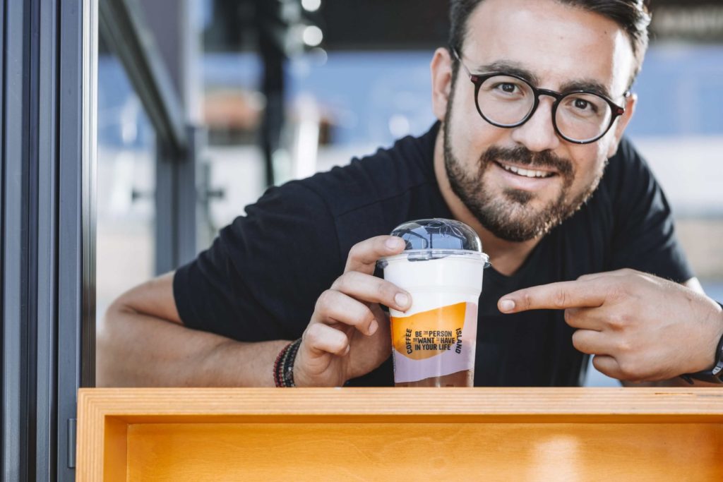 man drinking coffee-min