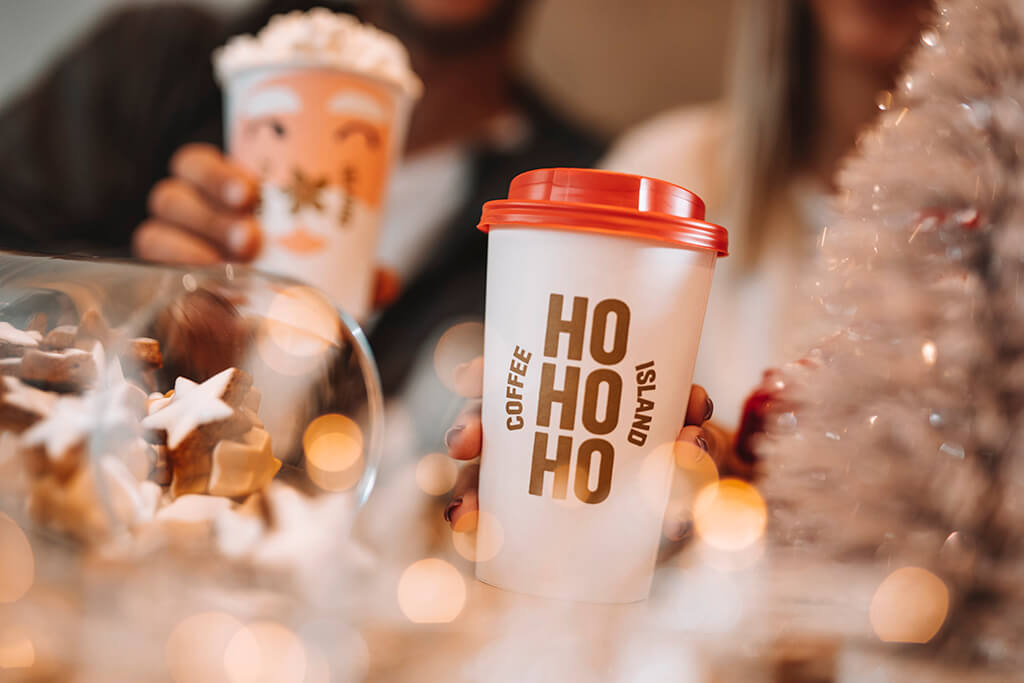 Coffee Island hohoho Christmas cup